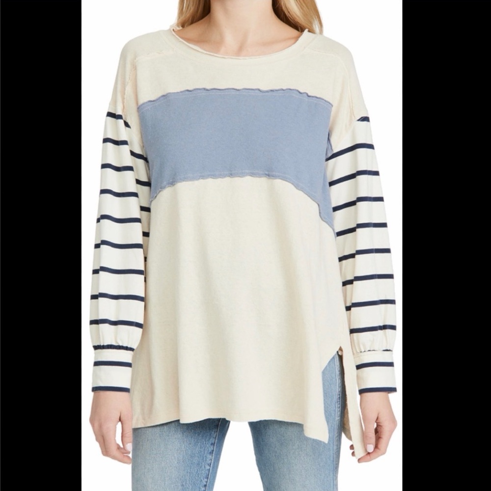 Free People, We The Free Oversized Long Sleeve Knit Top Size Small Like New